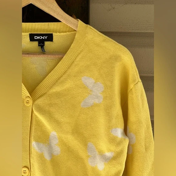 DKNY Butterflies 🦋 printed Cardigan For Kids - Picture 2 of 11